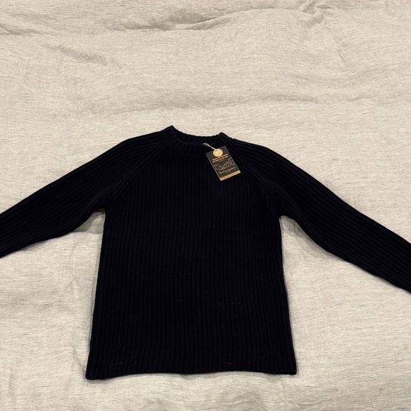 Royal Robbins Black Crewneck Sweater